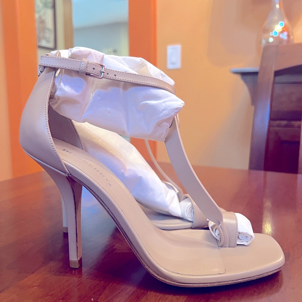 Burberry RUNWAY Toe-Ring Runway Leather Stiletto Sandals
